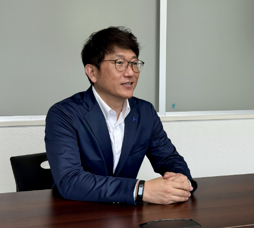 取締役　鍋さん
